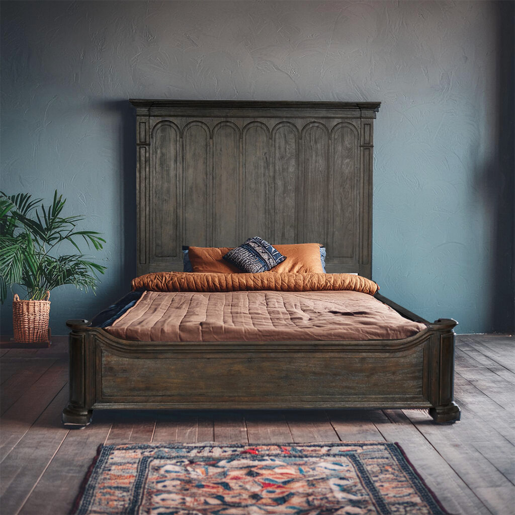 Woodlands Medium Wood King Panel Bed